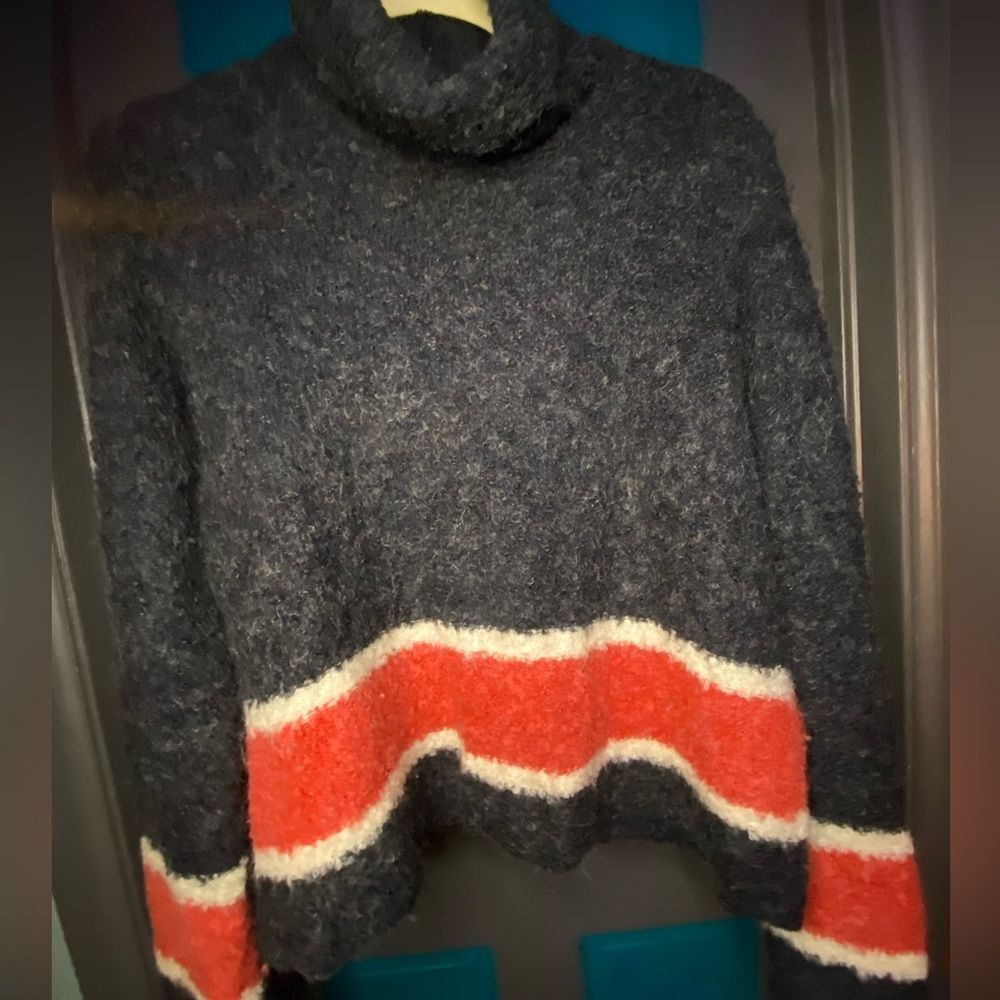 ANN TAYLOR black red striped turtleneck sweater, textured wool Medium - Picture 3 of 5